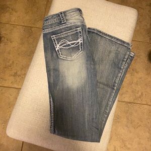 Cowgirl Tuff jeans size 27x33 EUC
